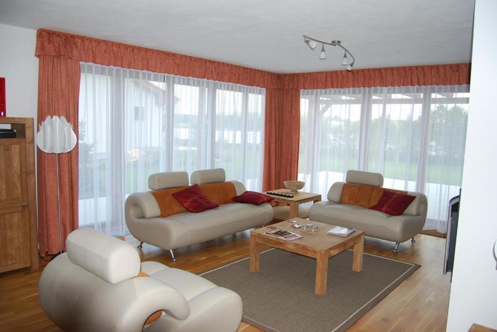 Obora 824 Villa Nova Bystrice Ngoại thất bức ảnh
